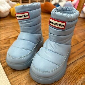 Hunter Little Kids Cuddle Lug Sole Insulated Waterproof Snow Booties - Blue - 6C